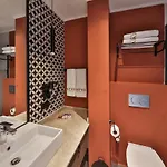 Neva Hotel *