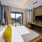 Neva Hotel *