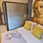 Hotel Neva