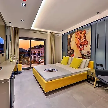 Neva * Kaş
