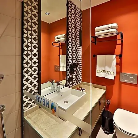 Neva Otel Kaş